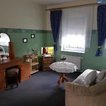 Apartman Landpension Zum Schweizerberg Neugrimnitz