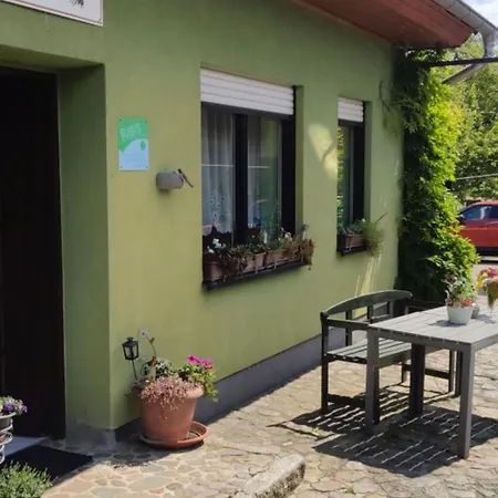 شقة Landpension Zum Schweizerberg Neugrimnitz