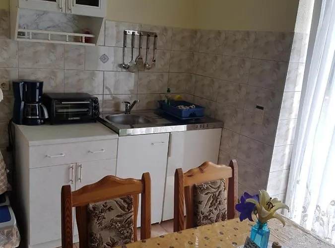 Landpension Zum Schweizerberg Lägenhet