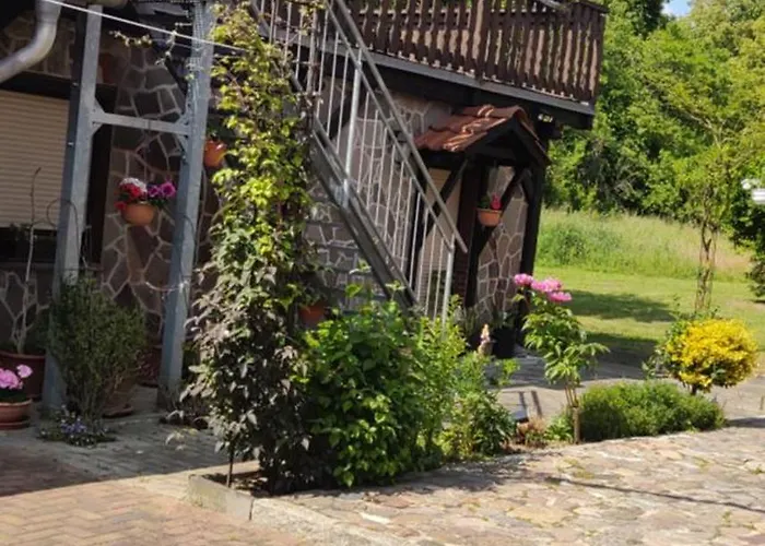 Lägenhet Landpension Zum Schweizerberg Neugrimnitz