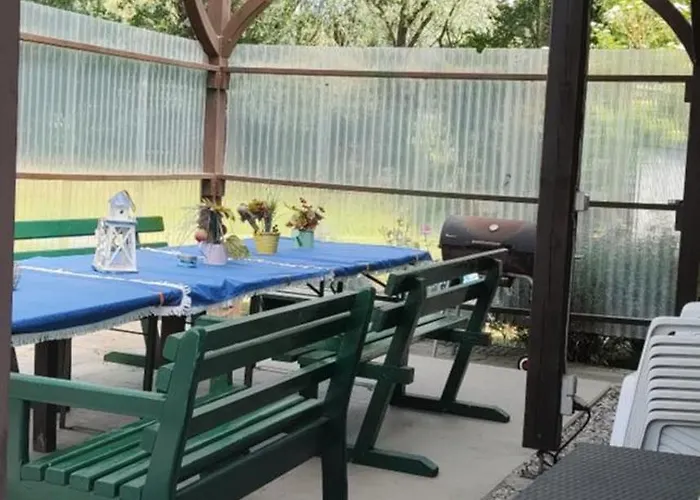 Landpension Zum Schweizerberg * Neugrimnitz