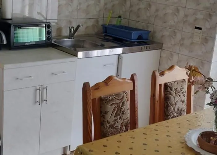 Landpension Zum Schweizerberg Lägenhet *